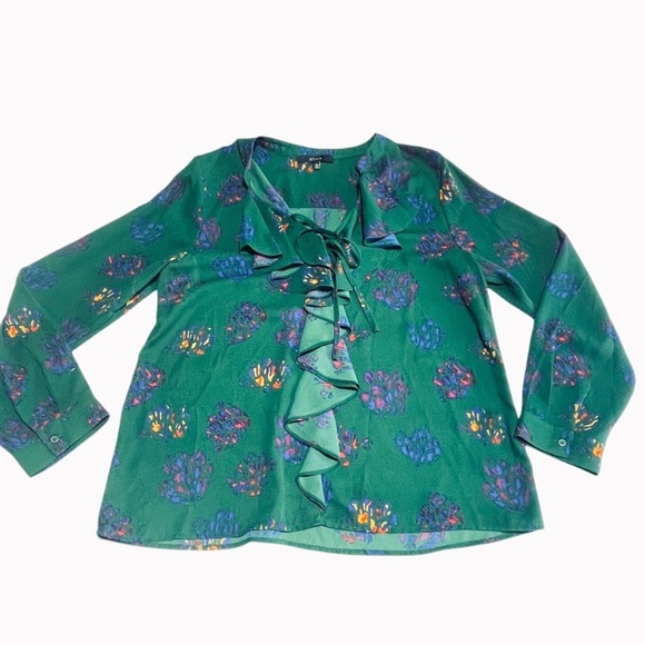 Eclair Green Abstract Print Ruffle Front Blouse | Size L - Picture 6 of 11